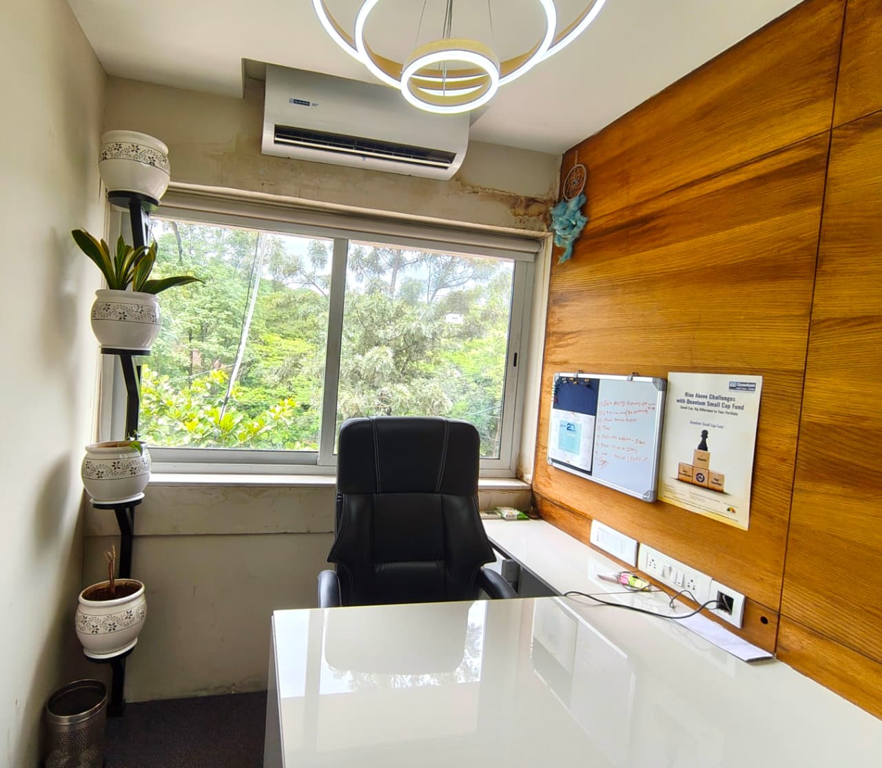 3 Seater Cabin View 2